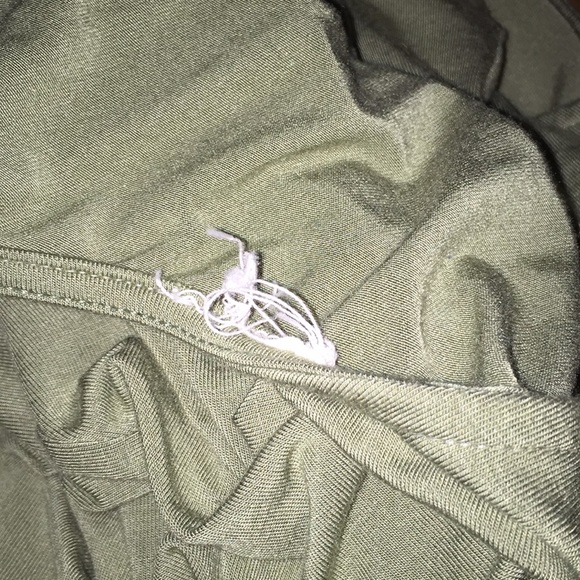 Green dress - Picture 3 of 3